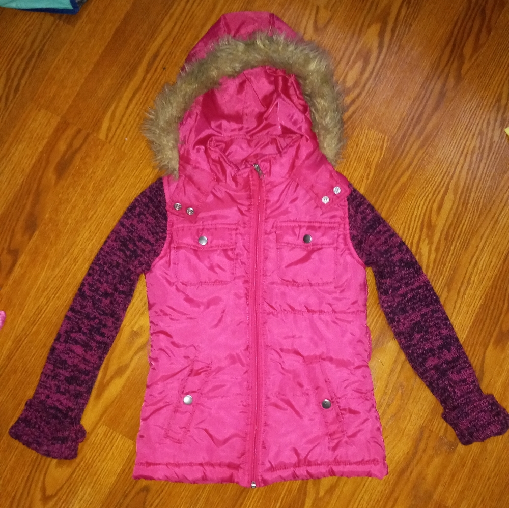 3/$25 Girls size 8 JOUJOU puff vest w/ sweater material arms.